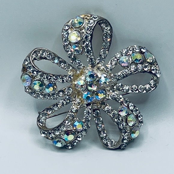 Brooch Pin - Picture 2 of 2